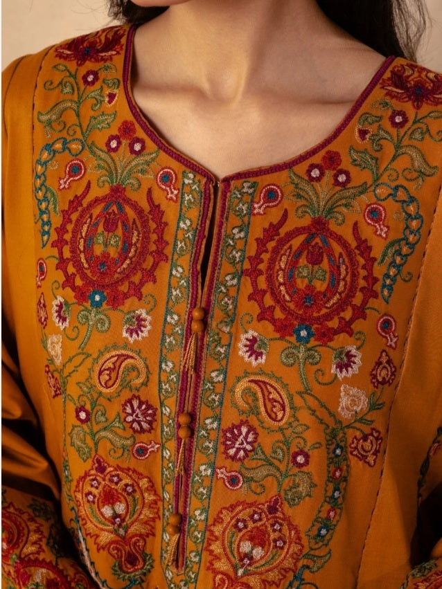 ZARA SHAHJAHAN KARANDI (ZW24-5A)
