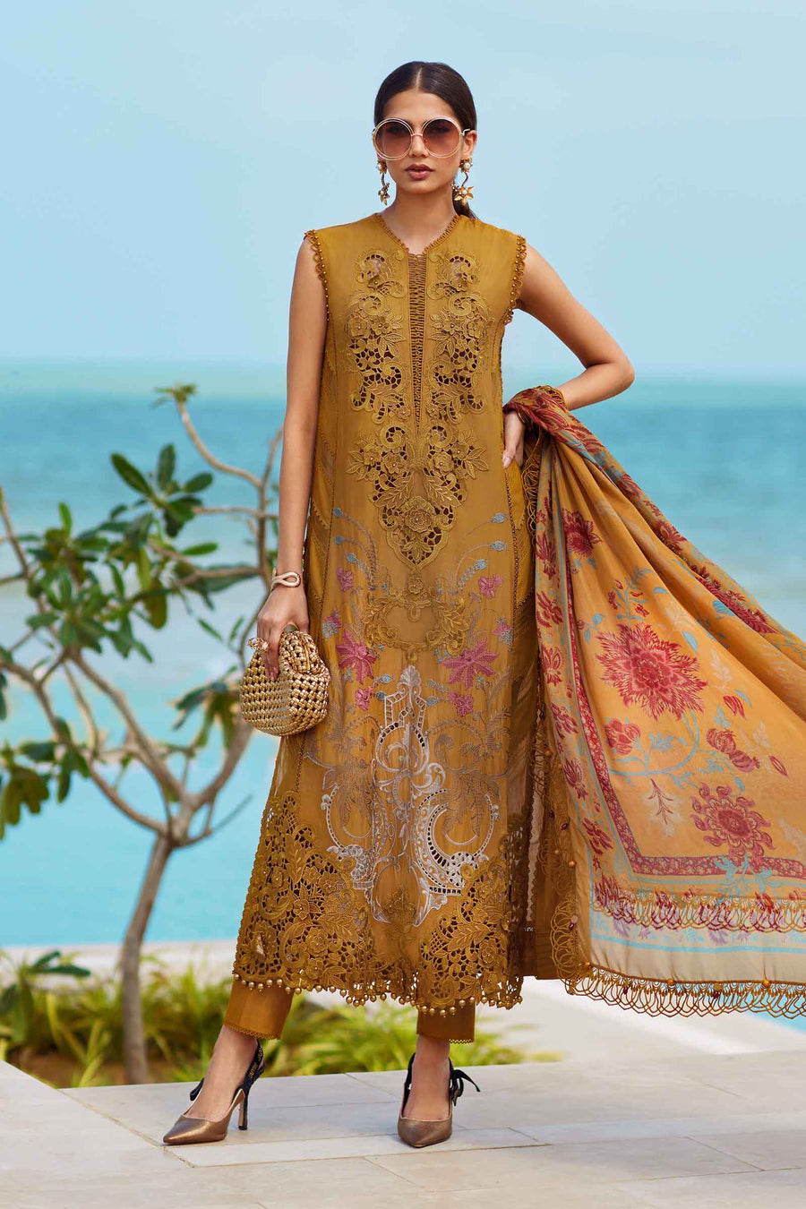 Maria B LAWN-25-06