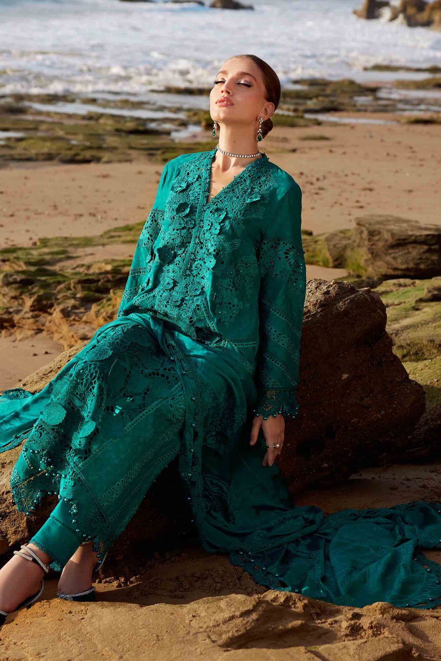 Maria B LAWN-25-05