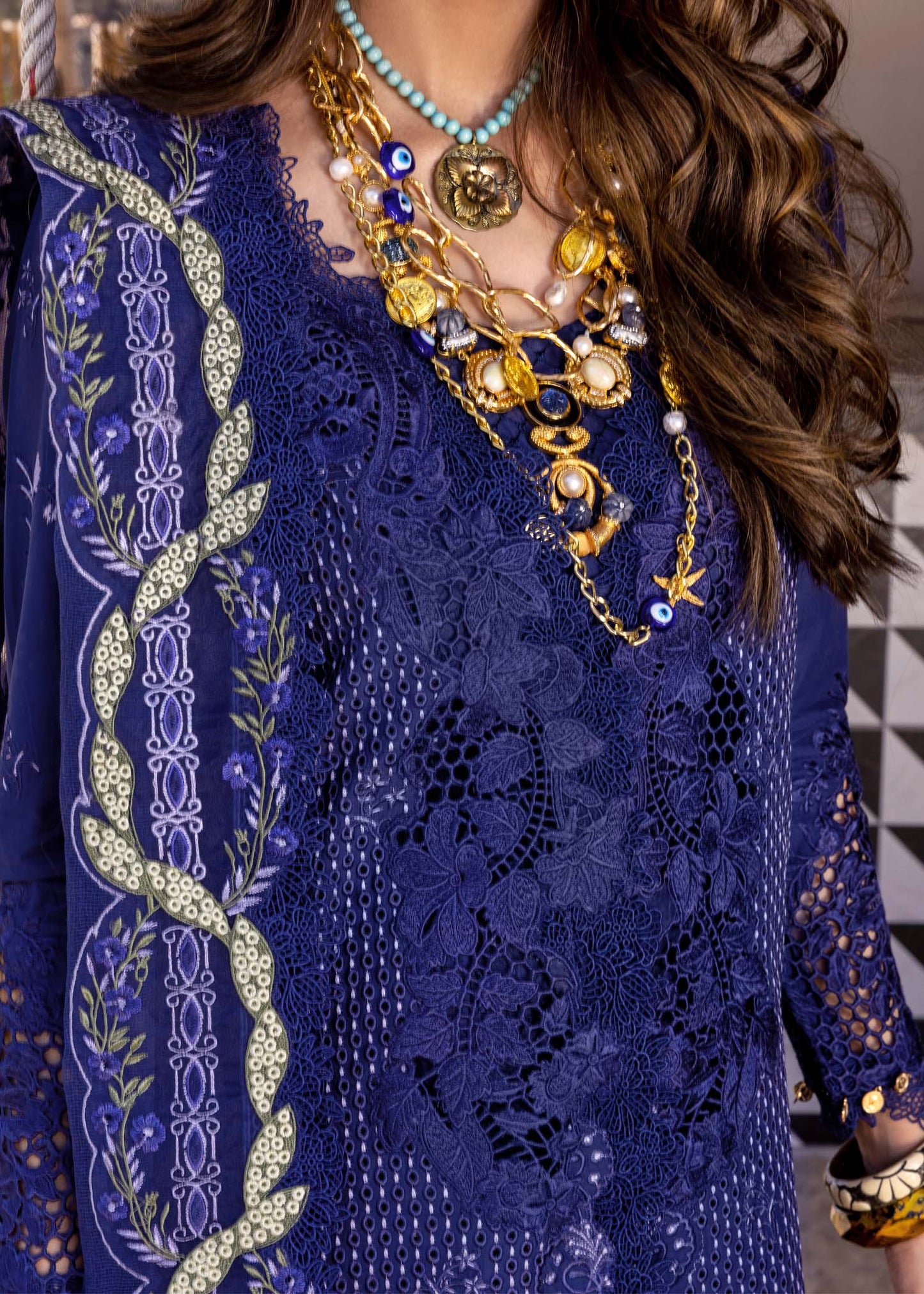 Saira Shakira Embroidered Luxury Lawn Unstitched 3Pc Suit LEYLA-B