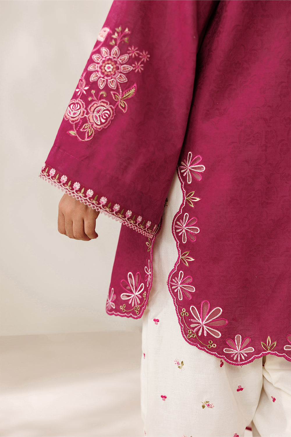 EMBROIDERED JACQUARD PR-1273 stitched
