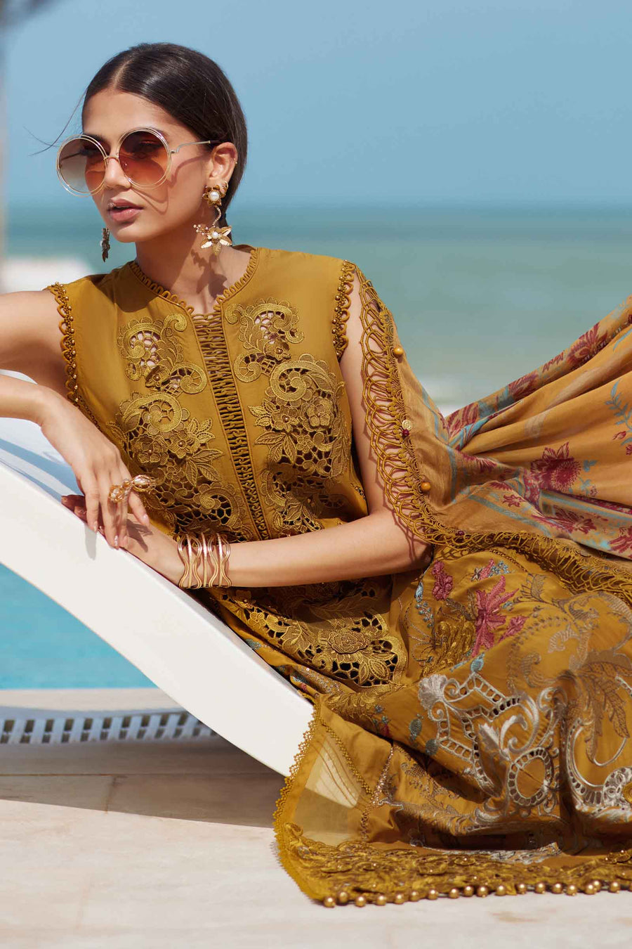 Maria B LAWN-25-06