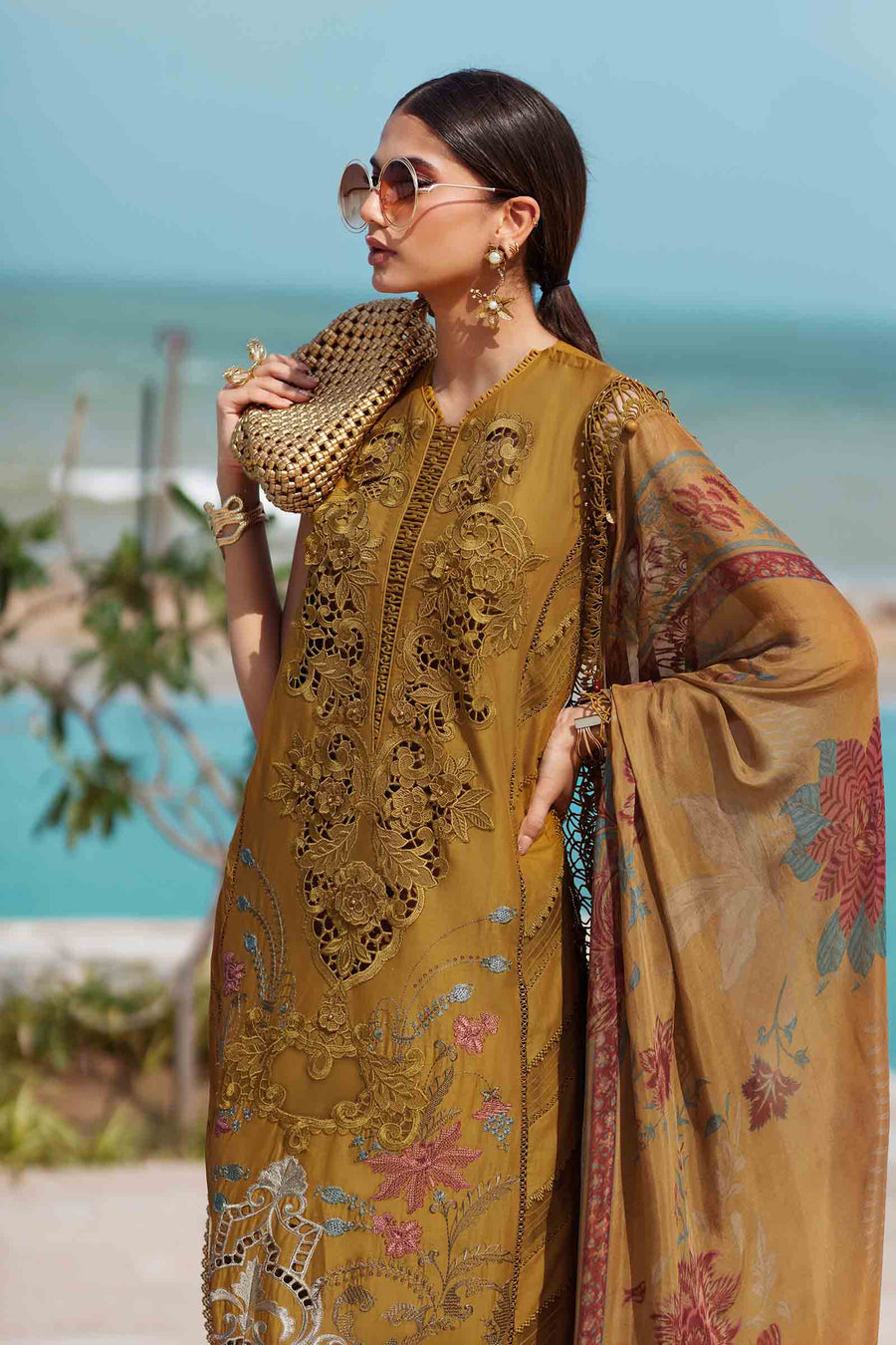 Maria B LAWN-25-06