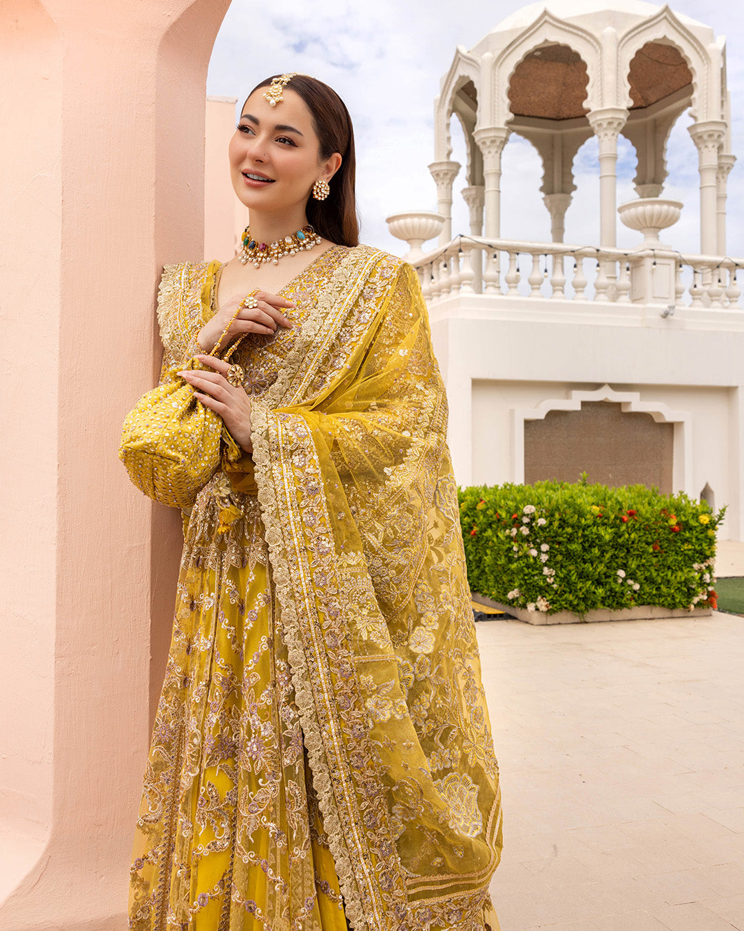 FAIZA SAQLAIN Nooreh 25
