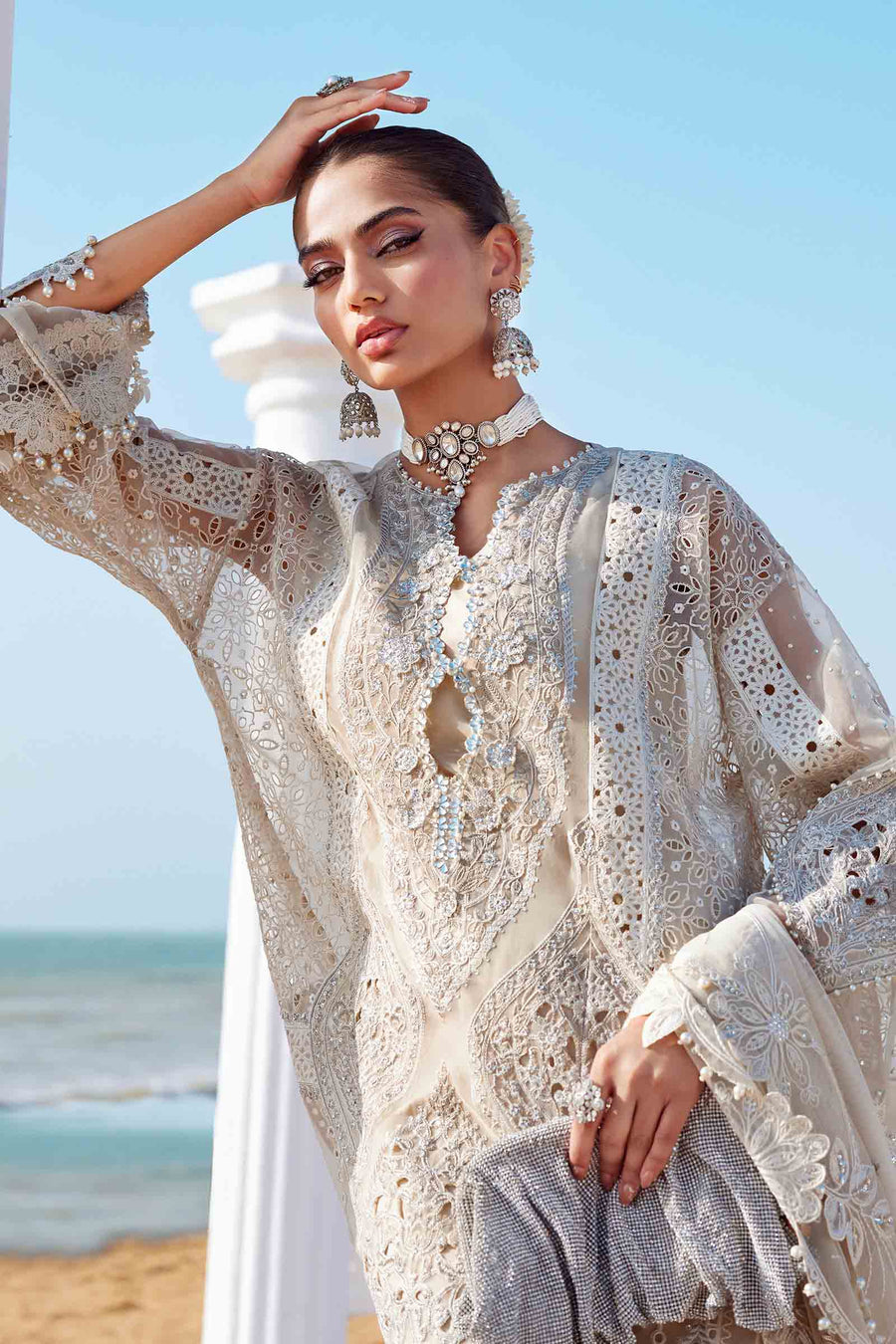 Maria B LAWN-25-09