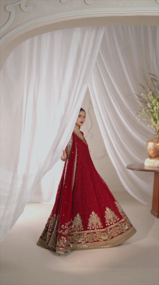 Gul Scarlet Wedding attire