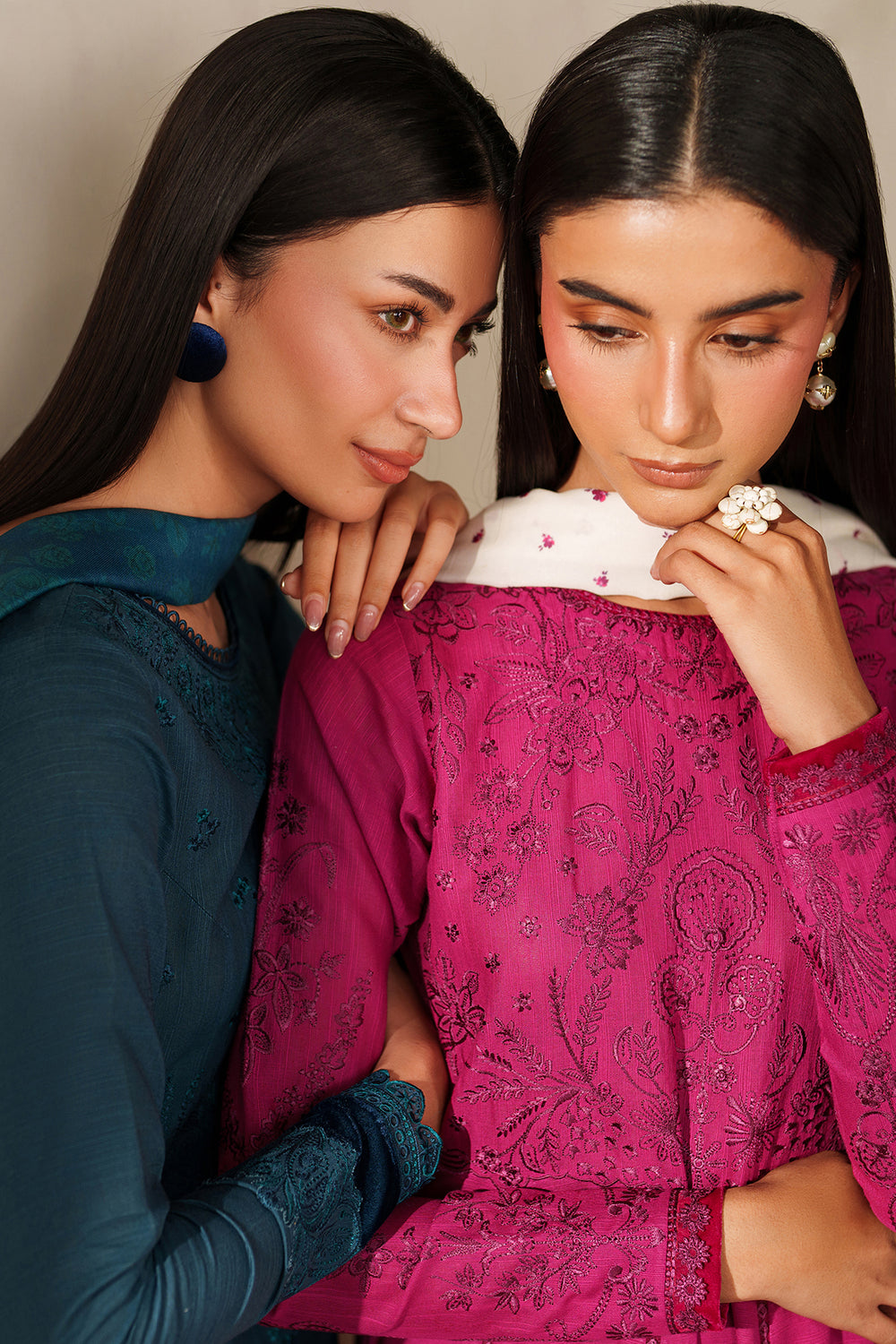 Embroidered Khaddar Pink