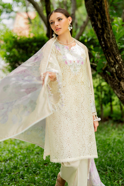 EMBROIDERED SCHIFFLI