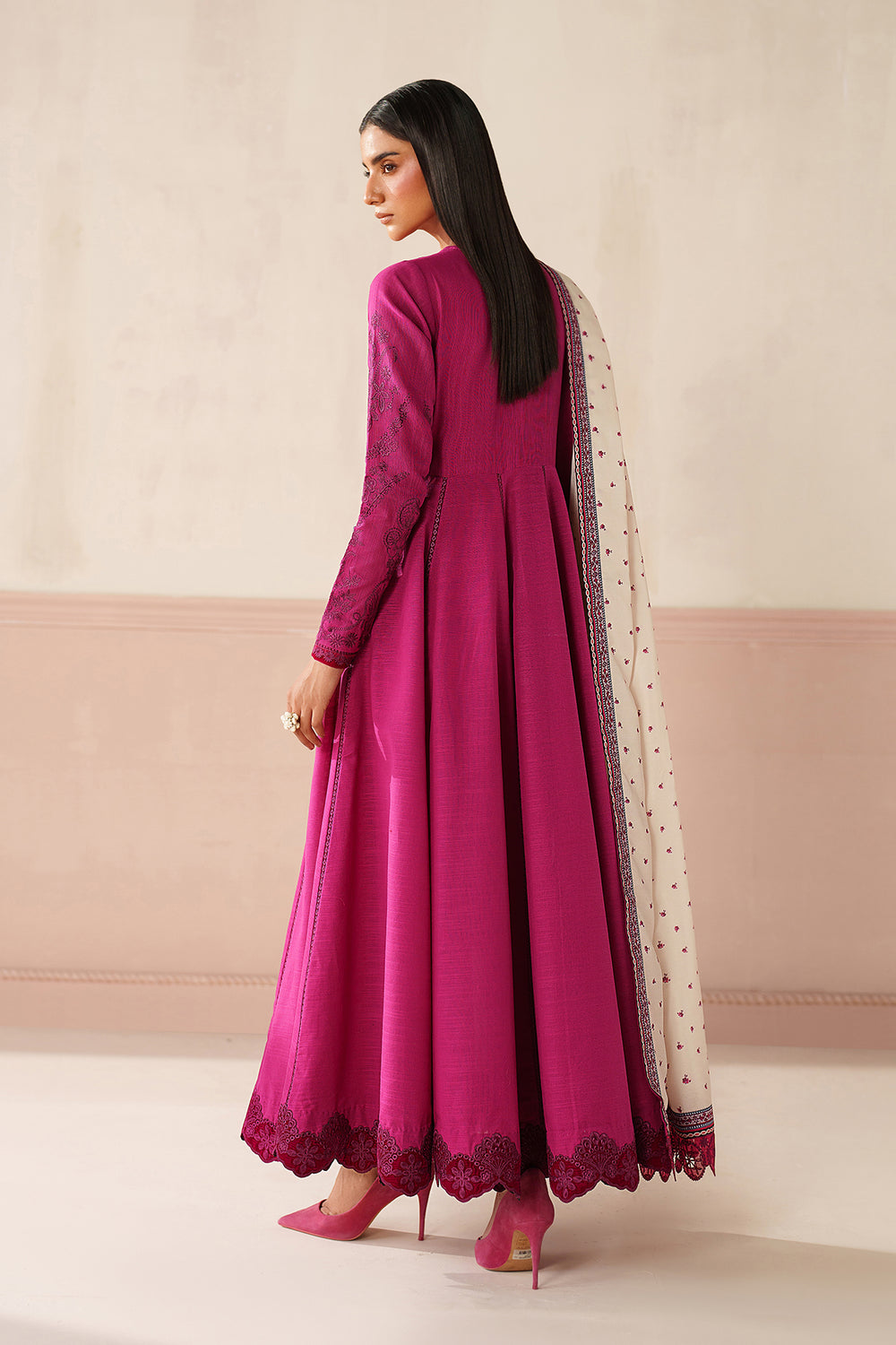 Embroidered Khaddar Pink