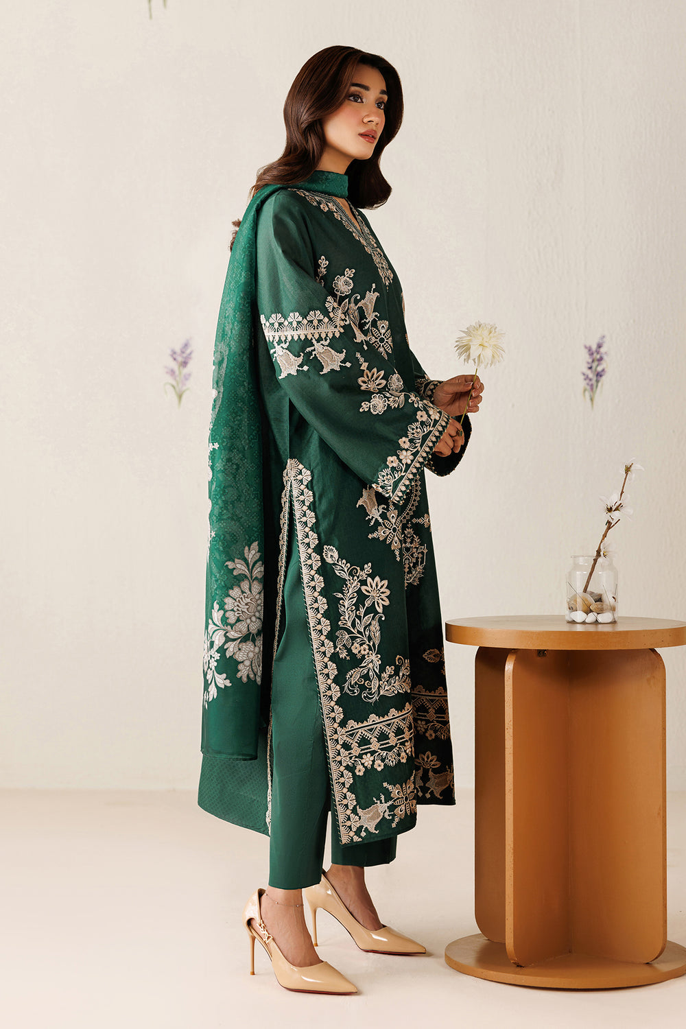 EMBROIDERED JACQUARD